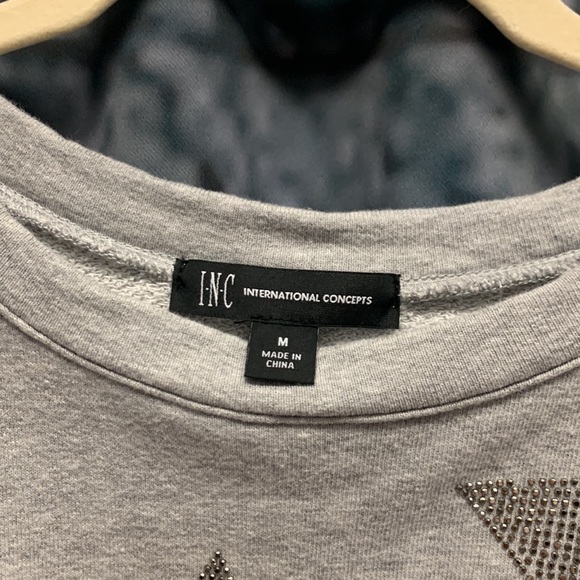 INC WOMENS STAR SWEATER - Picture 2 of 3